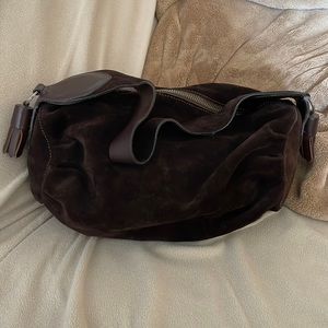 Moschino sued hobo bag